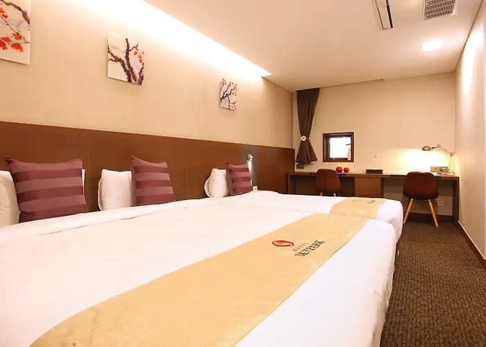 Skypark Kingstown Dongdaemun 4*